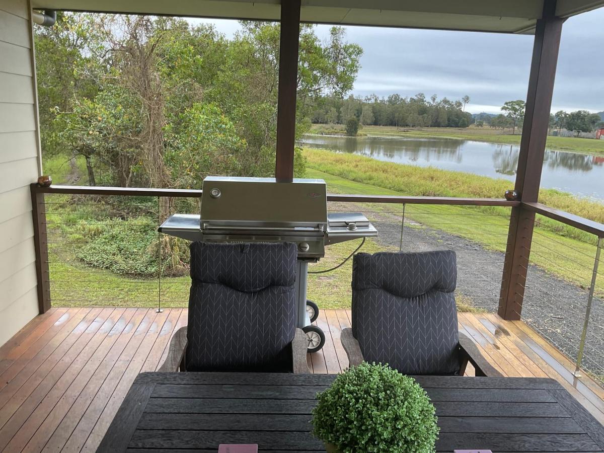 Water View Country Cottage Yandina Creek Exterior foto